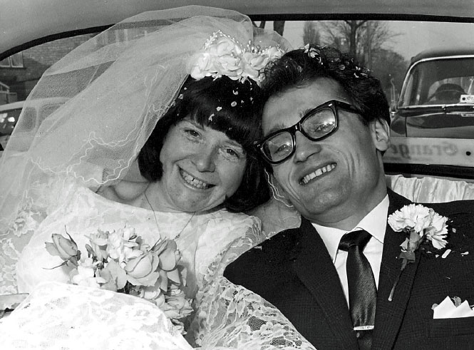 Pauline and Harry on their Wedding Day in 1966