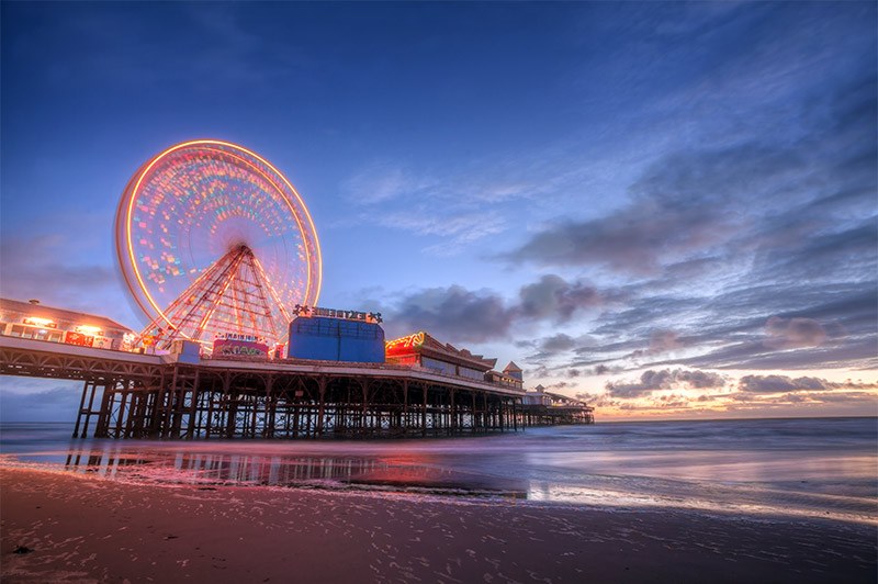 Blackpool pier and Ferris wheel